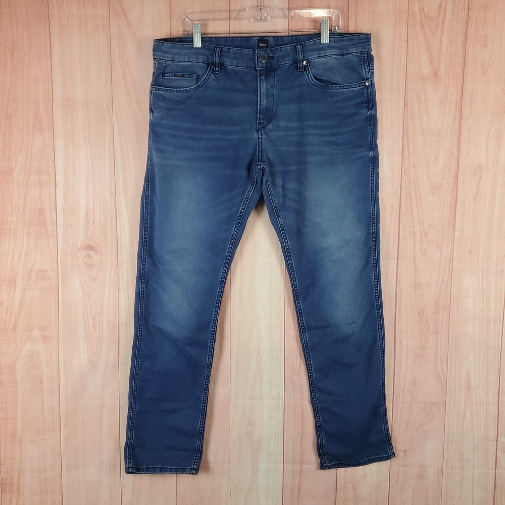 Hugo Boss Jeans Mens 38 38x32 Blue Logo Denim Cotton Medium Wash Tapered Leg